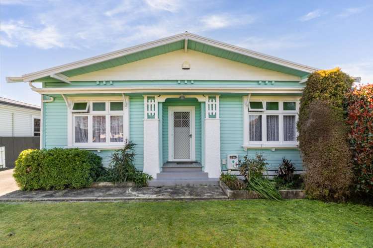 424 Massey Street Akina_10