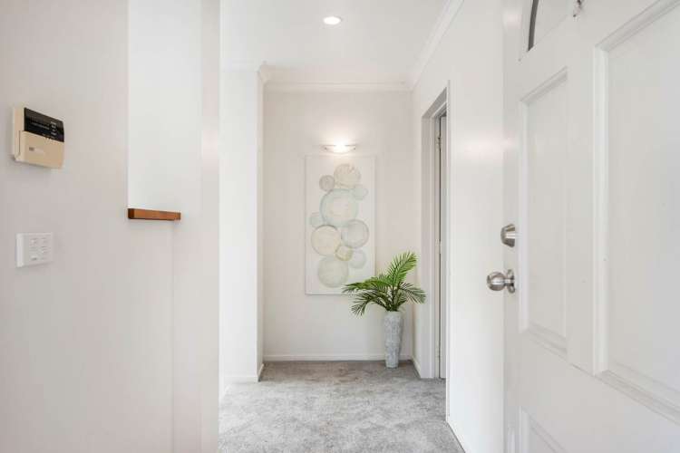 23a Memorial Avenue Mount Roskill_3