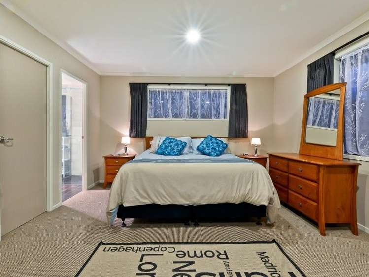 112 Huntington Drive Huntington_13