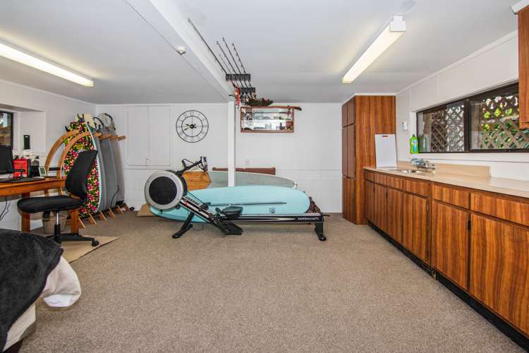 1309 Whangaparaoa Road Army Bay_24