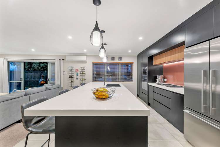 2 Cottesmore Place Huntington Park_6