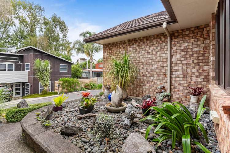 8 Blakewell Place Beachlands_21