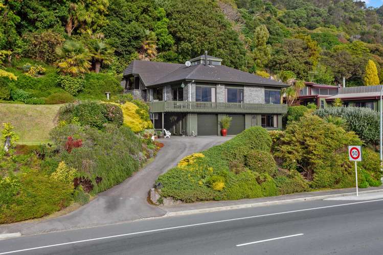 37 Muriwai Drive_0