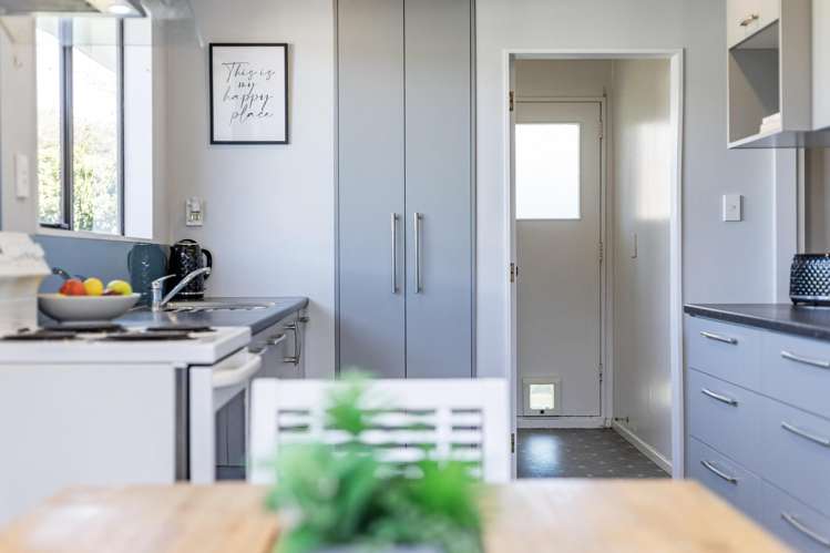 10 Indiana Grove Totara Park_11