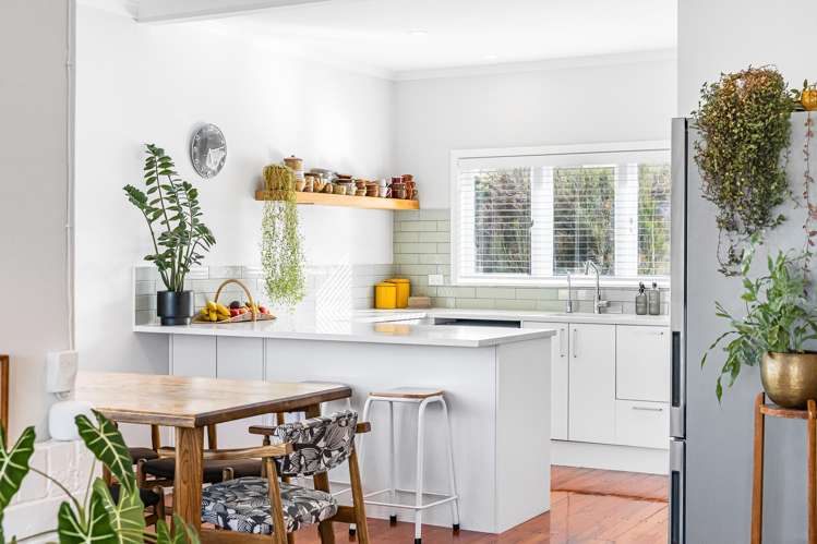 41 Parker Avenue New Lynn_9