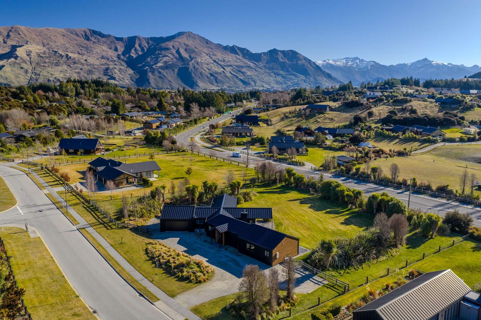 6 Hidden Hills Drive Wanaka_0