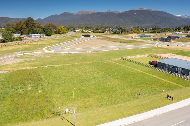 11 Oraka Street Te Anau_5