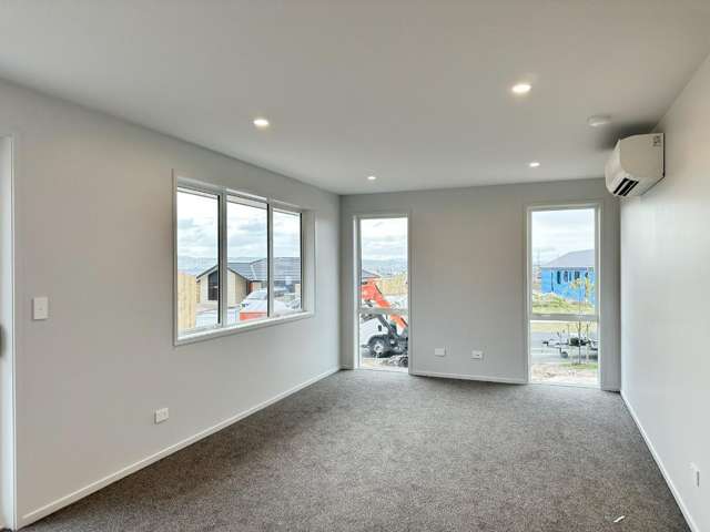 83 Kopakopa Crescent 11213_4