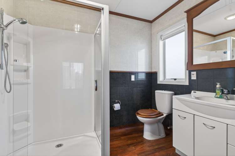 7 Doctors Hill Road Maungaturoto_17