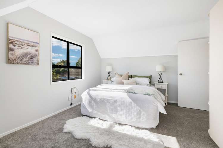 1/107 Santiago Crescent Unsworth Heights_10
