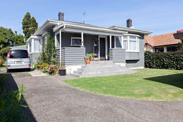 56 Stamford Park Road Mount Roskill_1