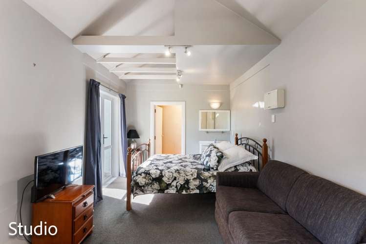 17 Rossgrove Terrace Mount Albert_22