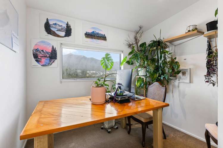 77 Saddleback Grove Karori_7