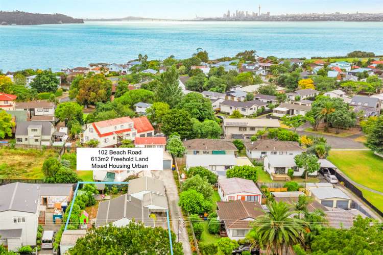 102 Beach Road Te Atatu Peninsula_24