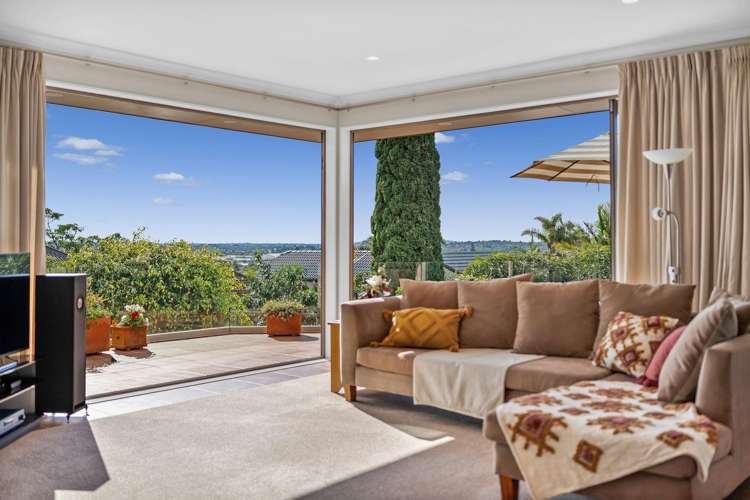 10 Mangerton Lane East Tamaki Heights_1