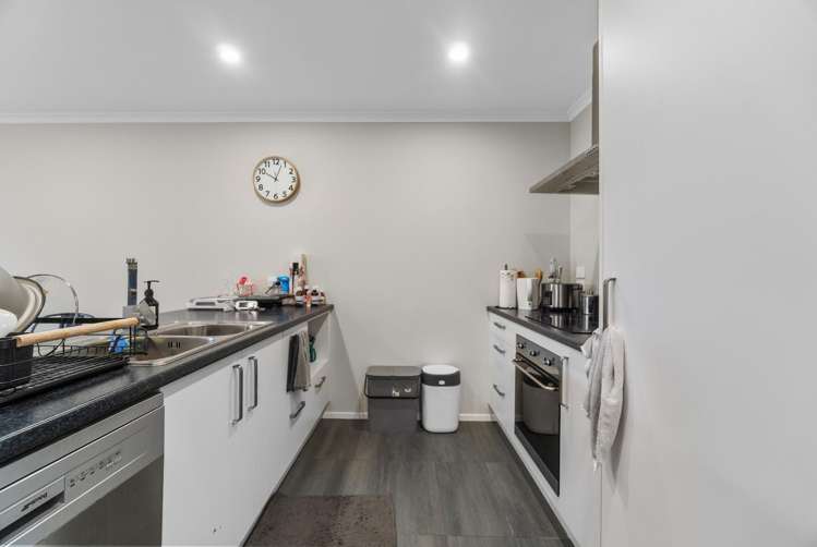 Unit 1/11 Mana Drive_5