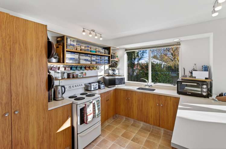 89a West Coast Road_3