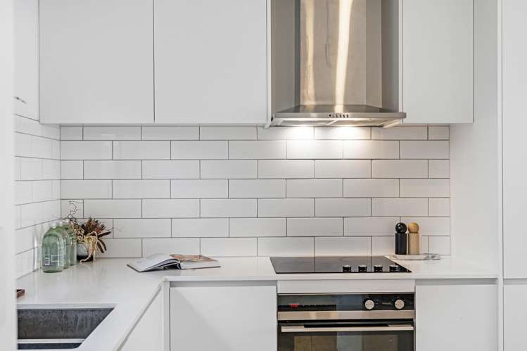 17/37 St Vincent Avenue Remuera_8