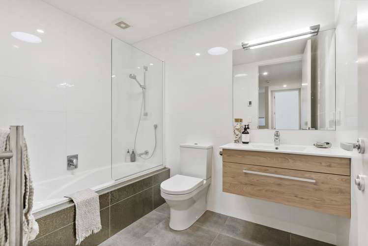 4 Gateway Avenue Beachlands_24