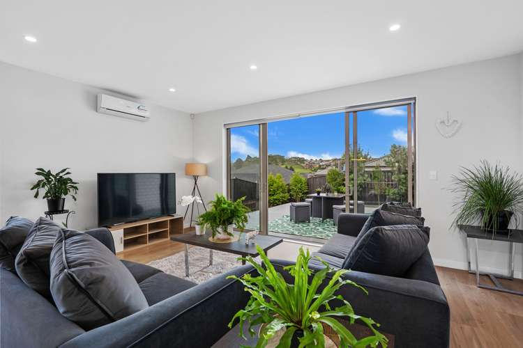 3 Tararua Street Massey_13