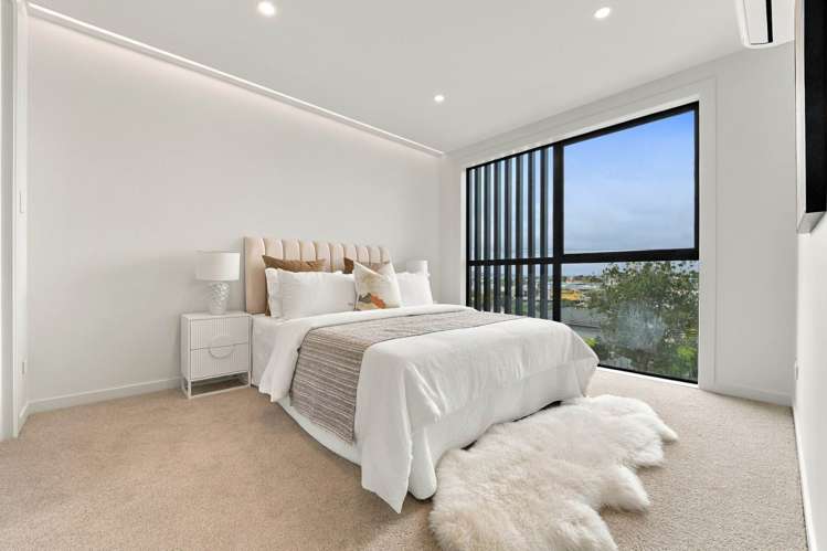 2A Rangitoto Terrace Milford_17