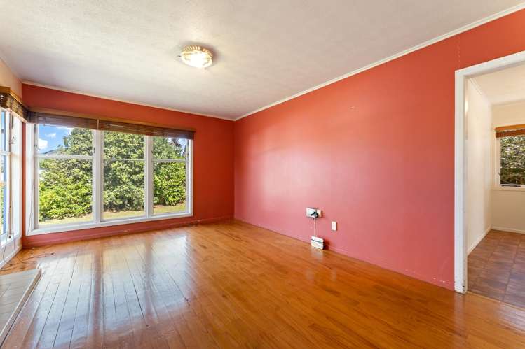 22 London Street Te Atatu Peninsula_1