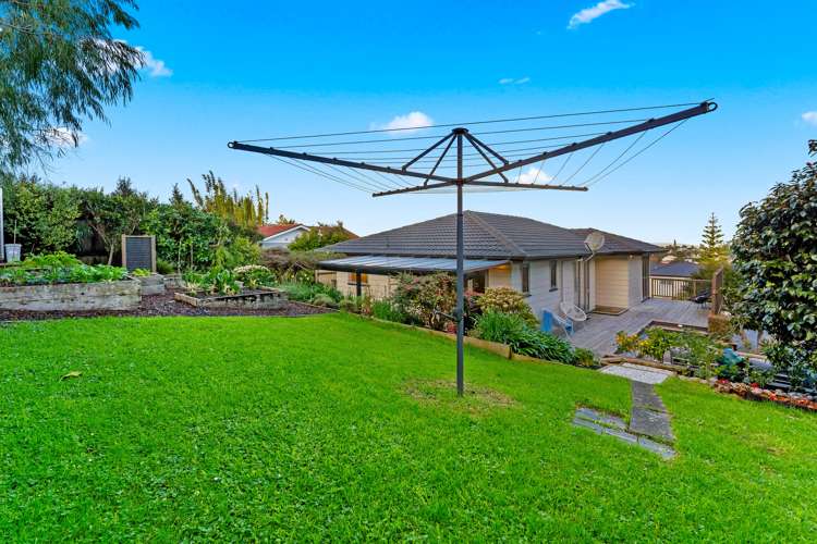15 Tableau Place Totara Vale_25