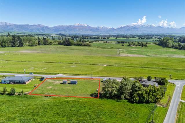 Fantastic Views and Convenient Location