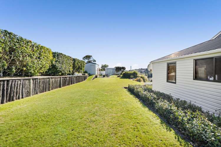 28 Pararewa Drive Whalers Gate_36