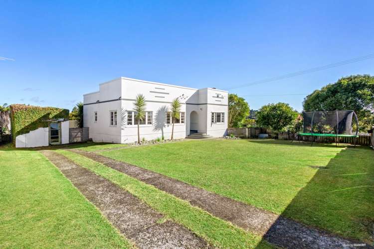 11 Ambler Avenue Glen Eden_16