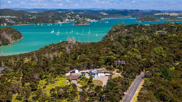 77 Te Wahapu Road Russell_1