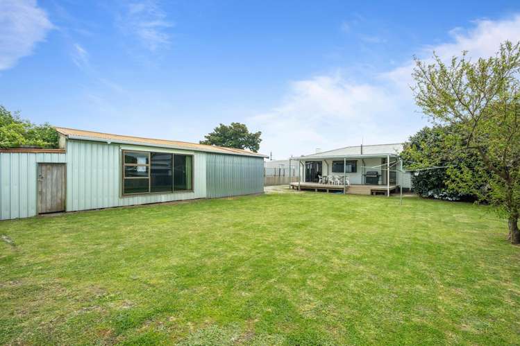 26 Andrew Street Elgin_12