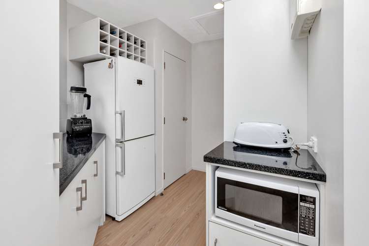 286 Beach Road Onerahi_14