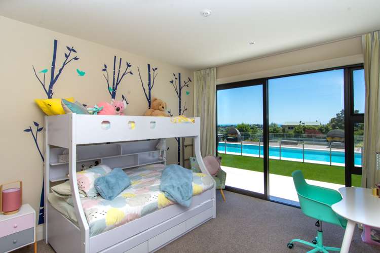 53 Ariesdale Terrace Bishopdale_10