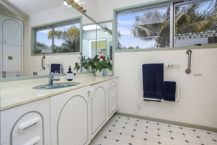 76 Onewa Road Northcote Point_15