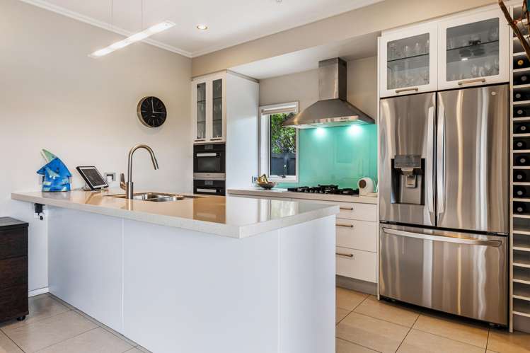 2 Bella Vista Drive Gulf Harbour_15