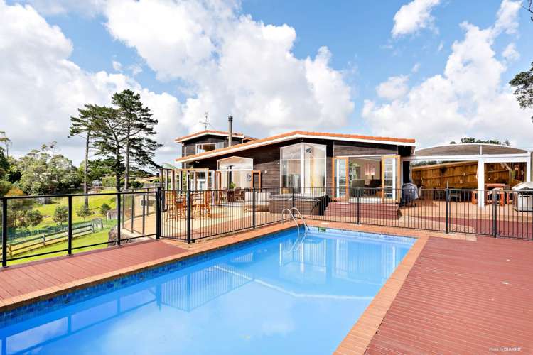 272 Redoubt Road Totara Park_5