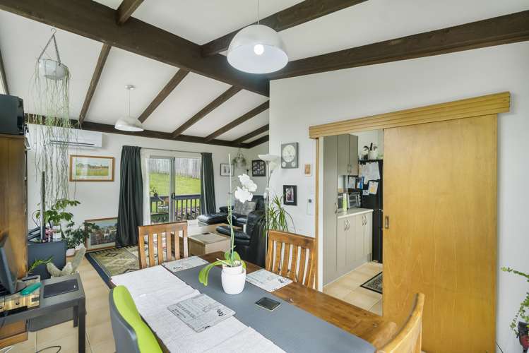 21 Erica Road Sunnynook_5