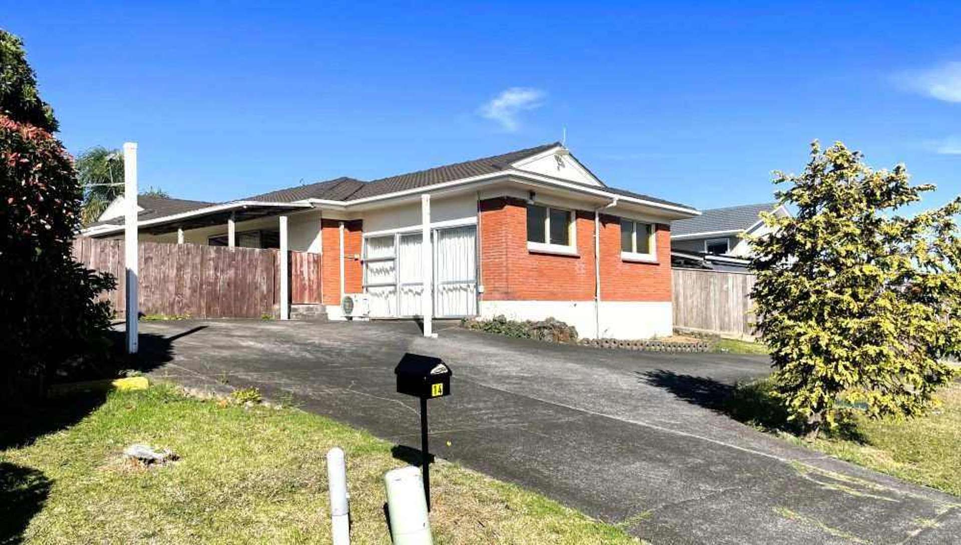 14 Walworth Avenue Pakuranga Heights_0