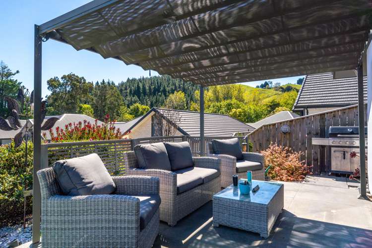 10 Greenfield Lane Stoke_14