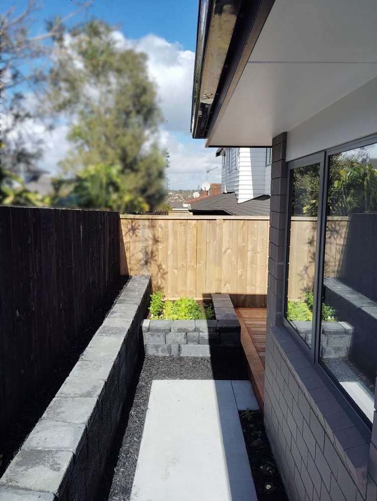 34B Bradbury Road Botany Downs_16
