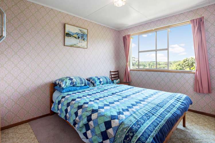 82 Howard Road Orere Point_5