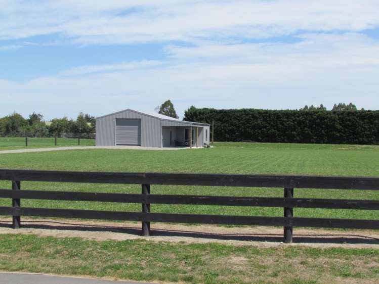 27 Landsborough Drive Darfield_1