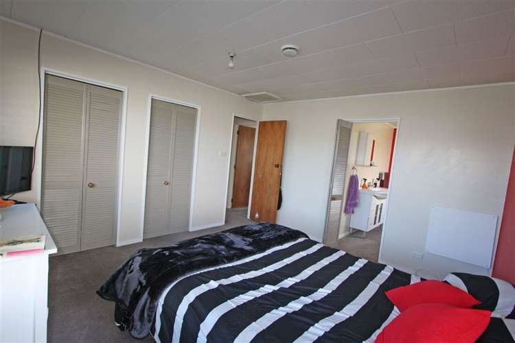 29 Meade Place Bell Block_11