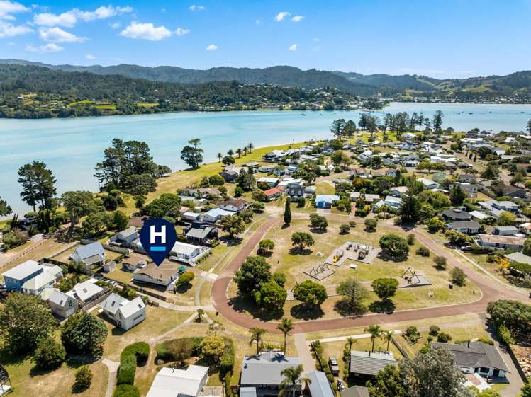 21 Given Grove Pauanui_30