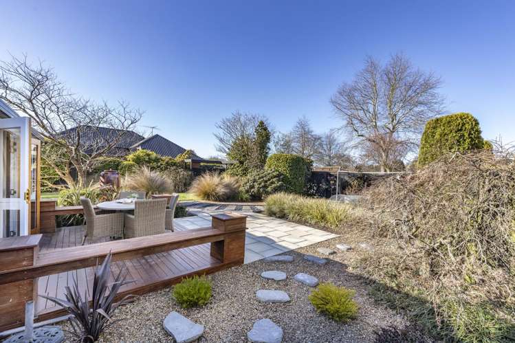 49b Regency Crescent Redwood_34