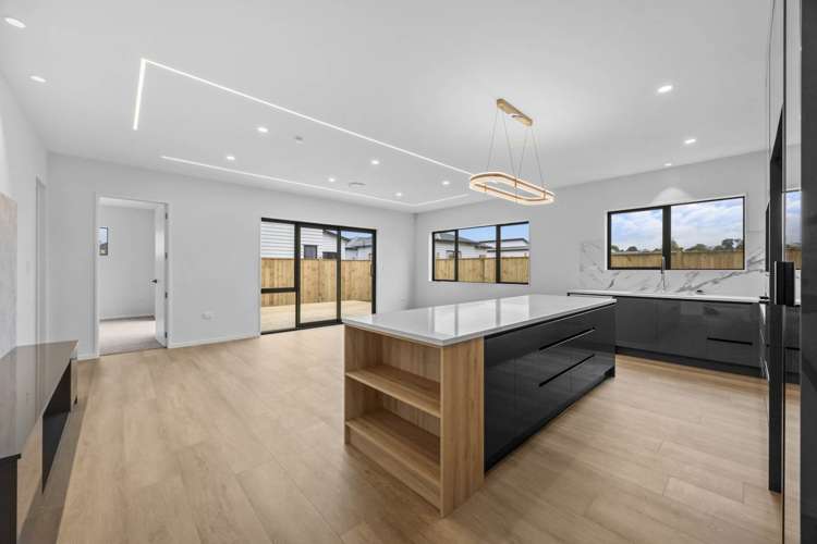 17 Tuwai Crescent Opaheke_6