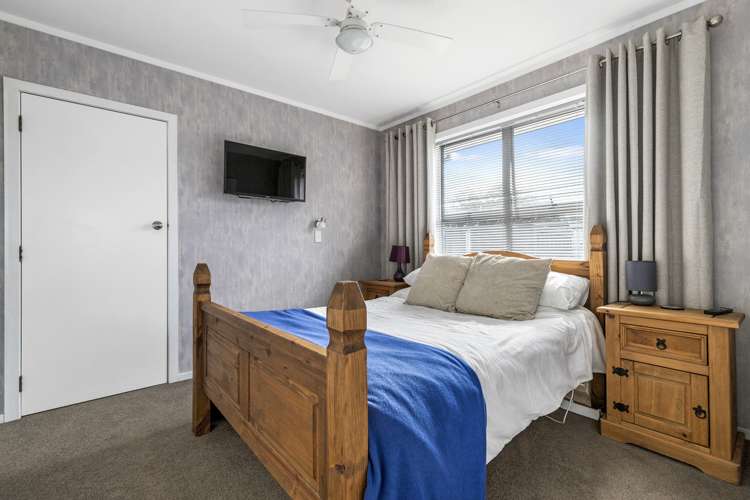 1b Odette Street Bader_9