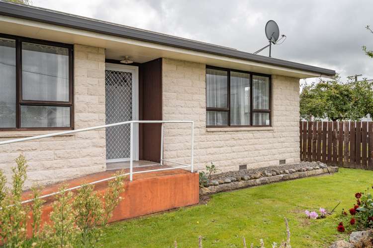 2a Jones Place Masterton_16