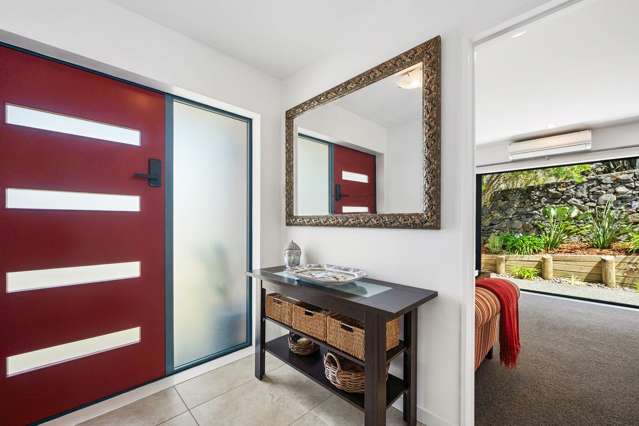 6 Carol Lee Place Albany Heights_1